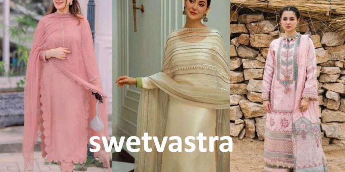 Stunning Designer Pakistani Salwar Suit for women in India at Swetvastra