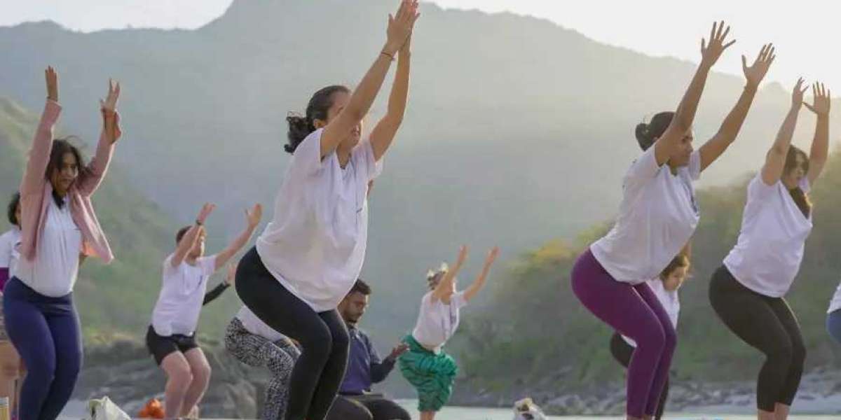 A Comprehensive Guide to 500-Hour Yoga TTC in Rishikesh