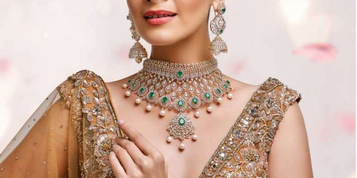 Malani Jewelers: Diamond Pendant Necklace Sets - More Than Meets the Eye