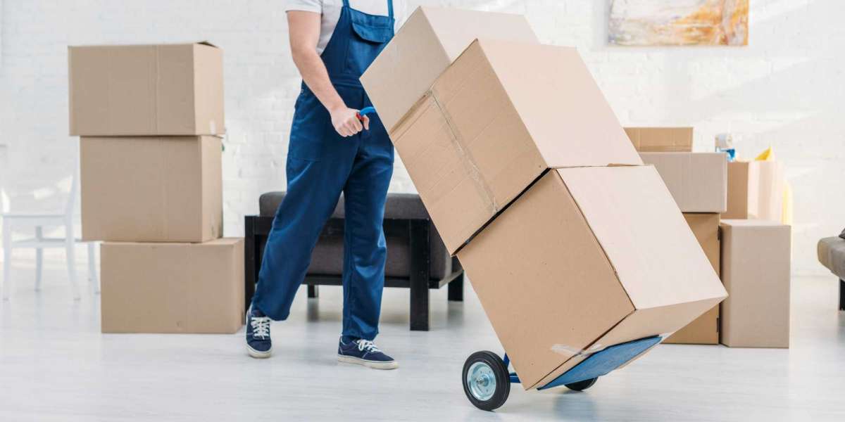 Professional Movers and Packers in Dubai: Your Trusted Partner with Safeway International Shipping